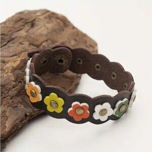 Black Boho FLOWER Faux leather Snap Bracelet Adjustable 8.9"